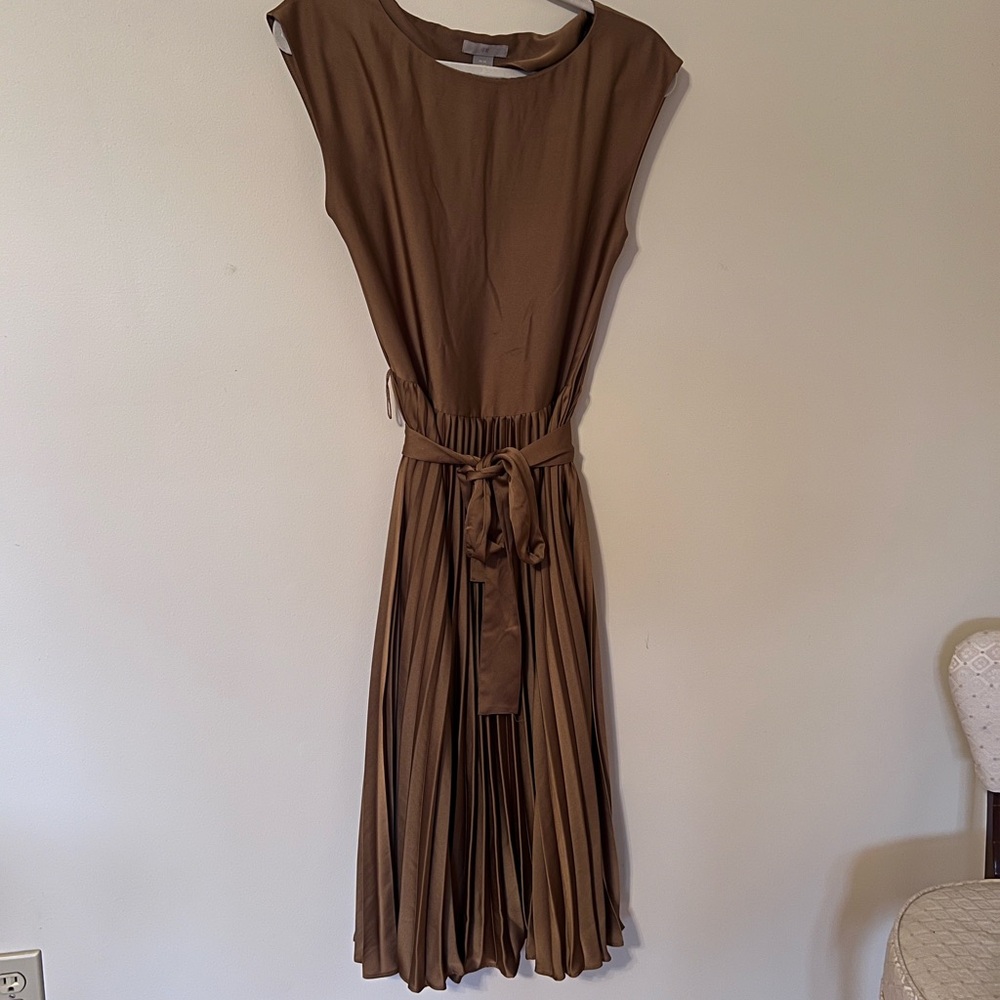 H&M Brown Sundress with Pleated Skirt and Tie Front